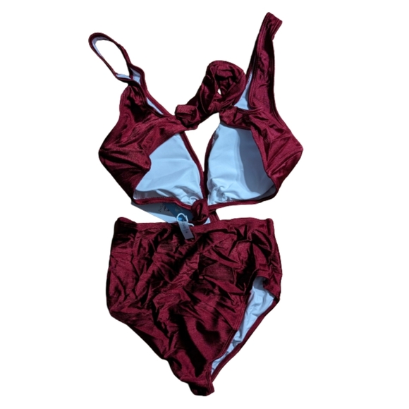 Cupshe Red Cutout Open Sides Strappy One Piece Sexy Swimsuit Sz M Halter - Picture 2 of 13